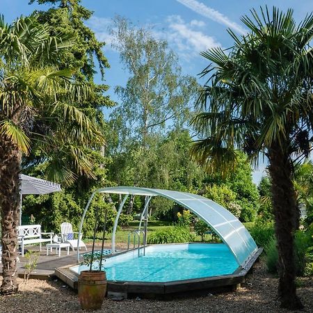 Villa Chanelle Les Rosiers 外观 照片